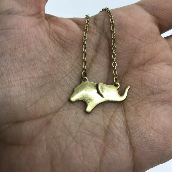 The Delta Box brass tone trunk up Elephant chain necklace 16” - Picture 3 of 12